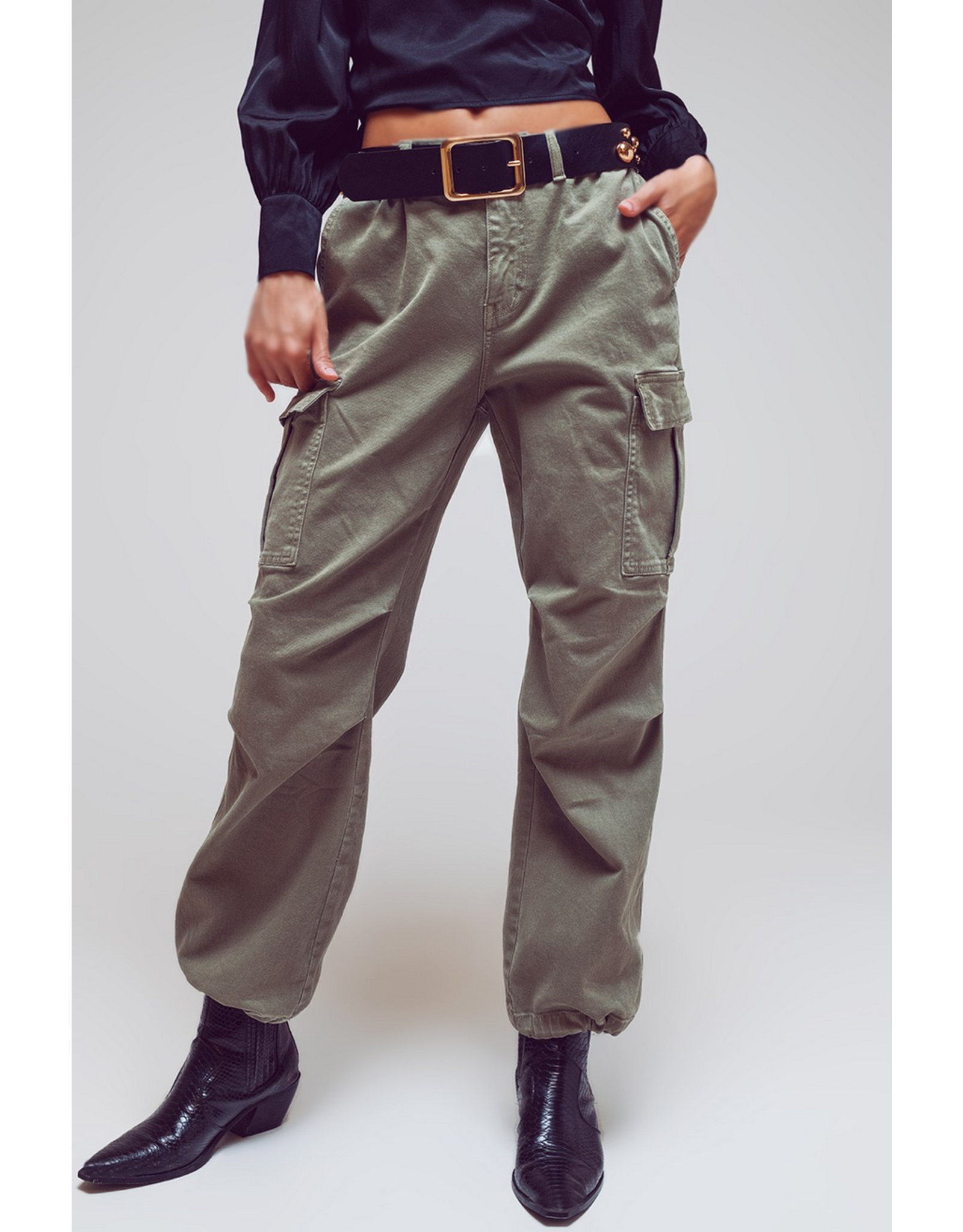 Q2 Cargo Pants with Tassel Ends in Green