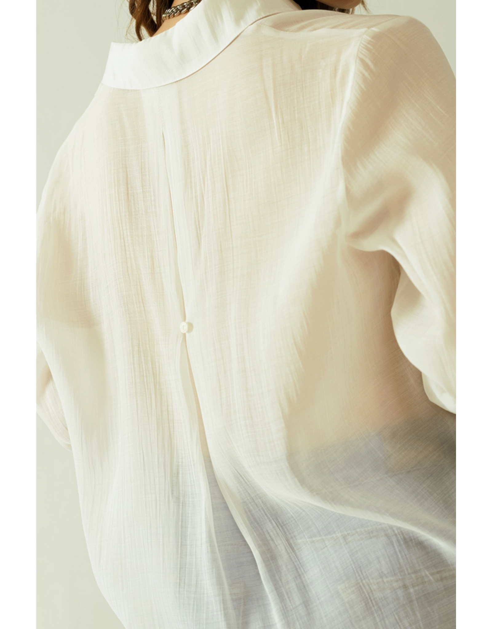 Q2 Semi sheer tencel shirt w/pocket white