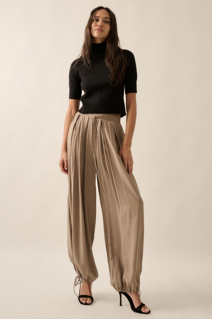 Promesa Wide-Leg Pleated Parachute Pants