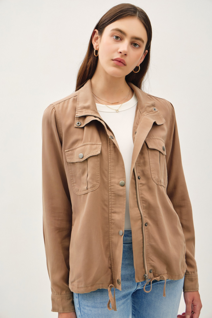 Be Cool Tencel Utility Jacket in Hazelnut