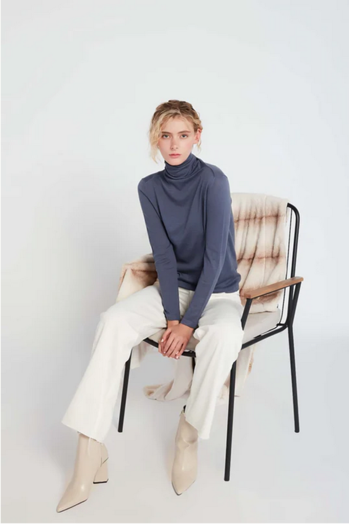 Look By M Lightweight Turtleneck Sweater ONE SIZE