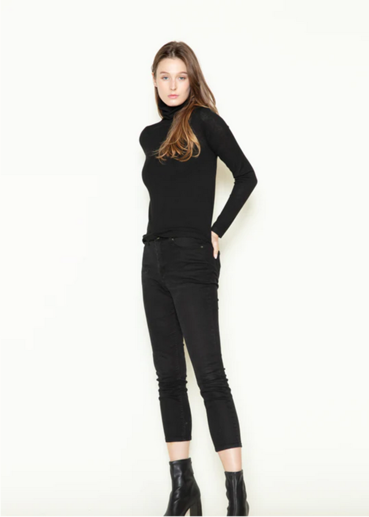 Look By M Lightweight Turtleneck Sweater ONE SIZE