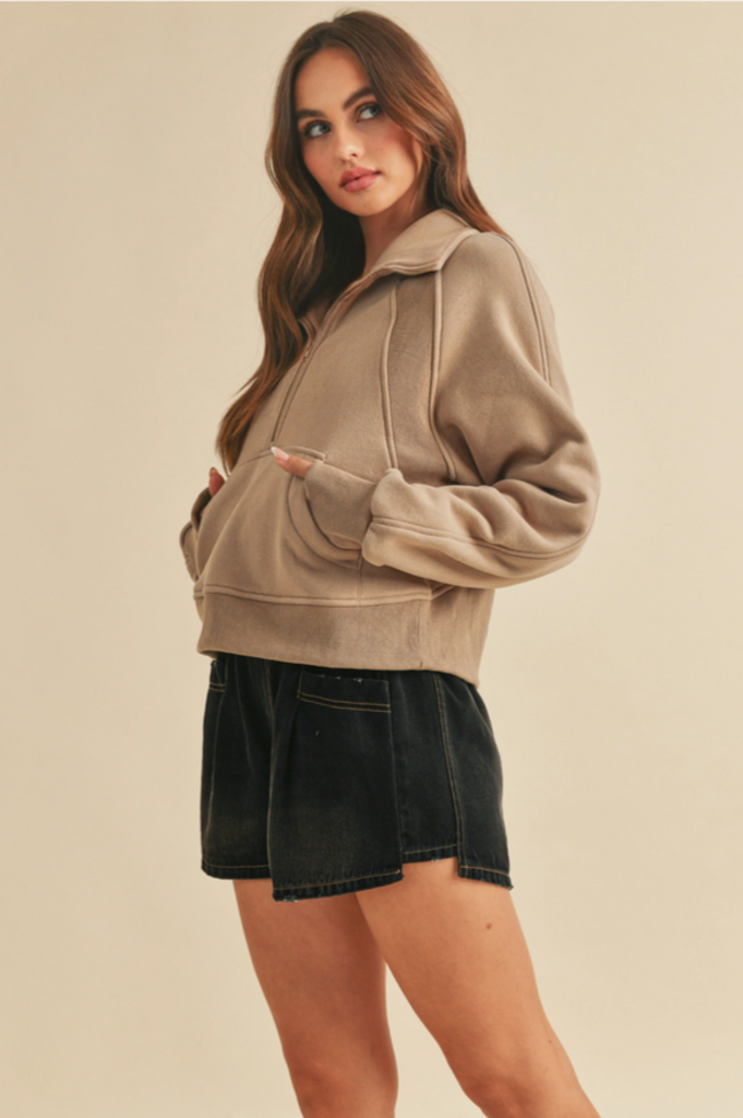 Aemi & Co Dove Funnel Neck Half Zip Pull Over