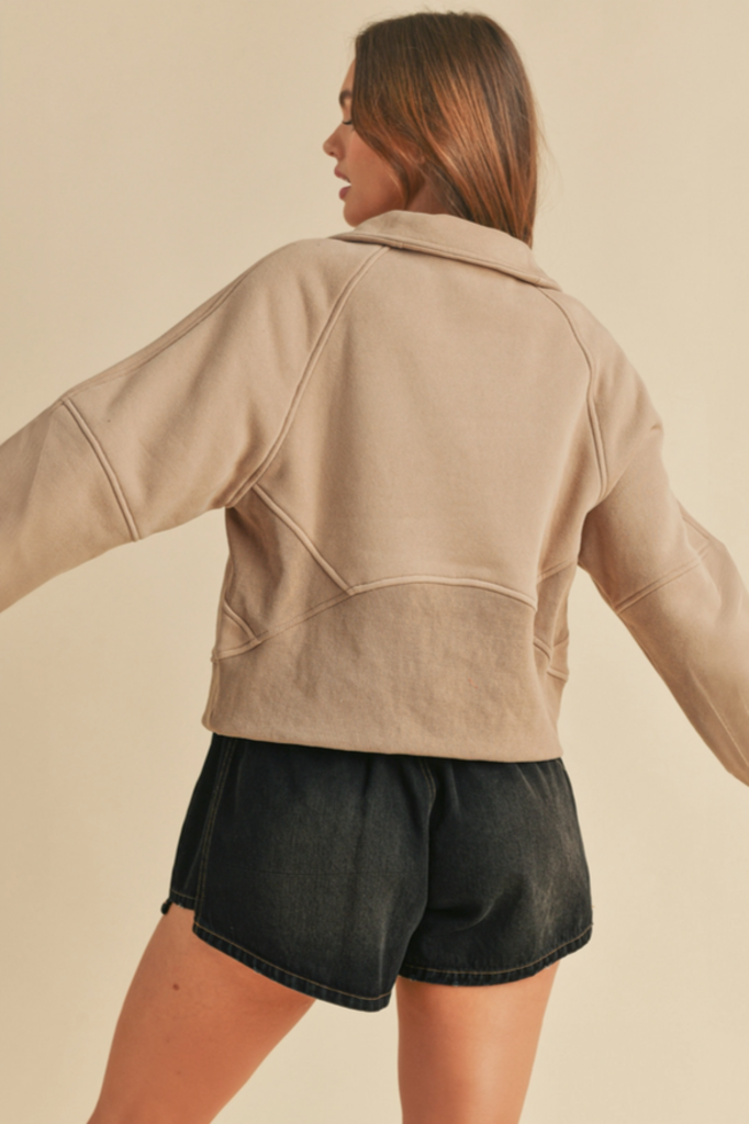 Aemi & Co Dove Funnel Neck Half Zip Pull Over
