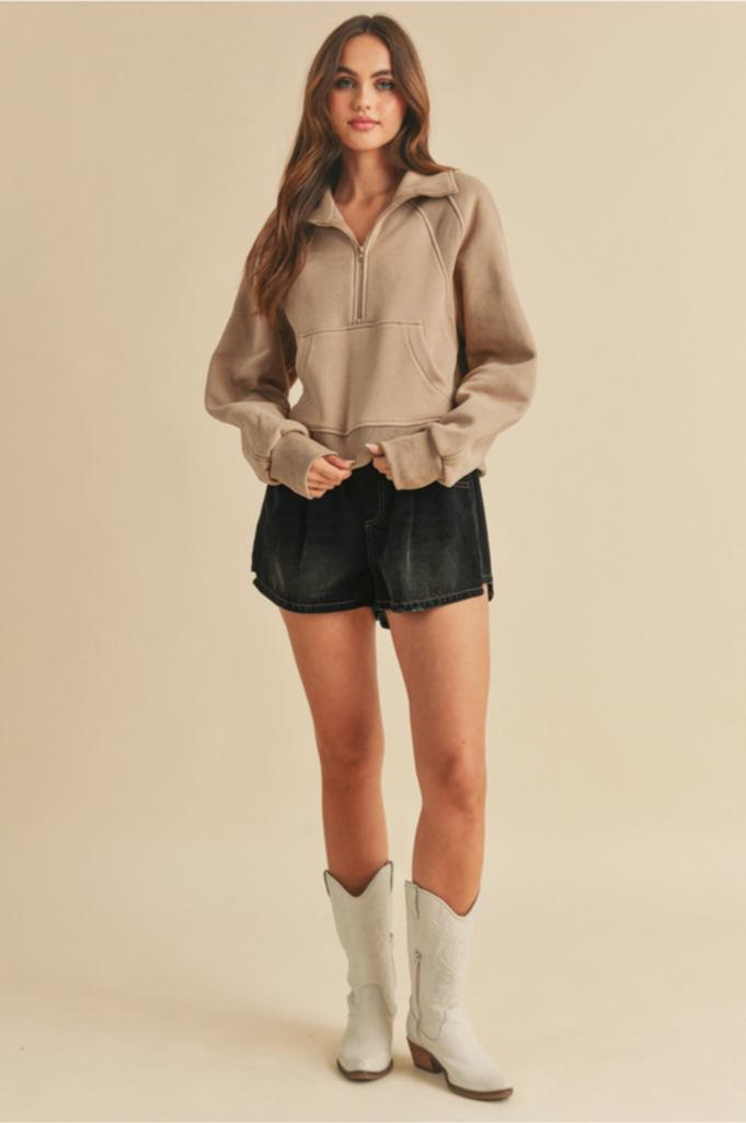 Aemi & Co Dove Funnel Neck Half Zip Pull Over