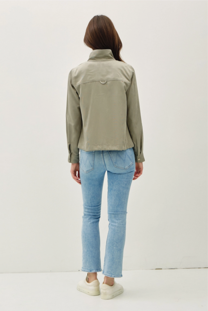 Be Cool Cropped Utility Zipper Safari Jacket