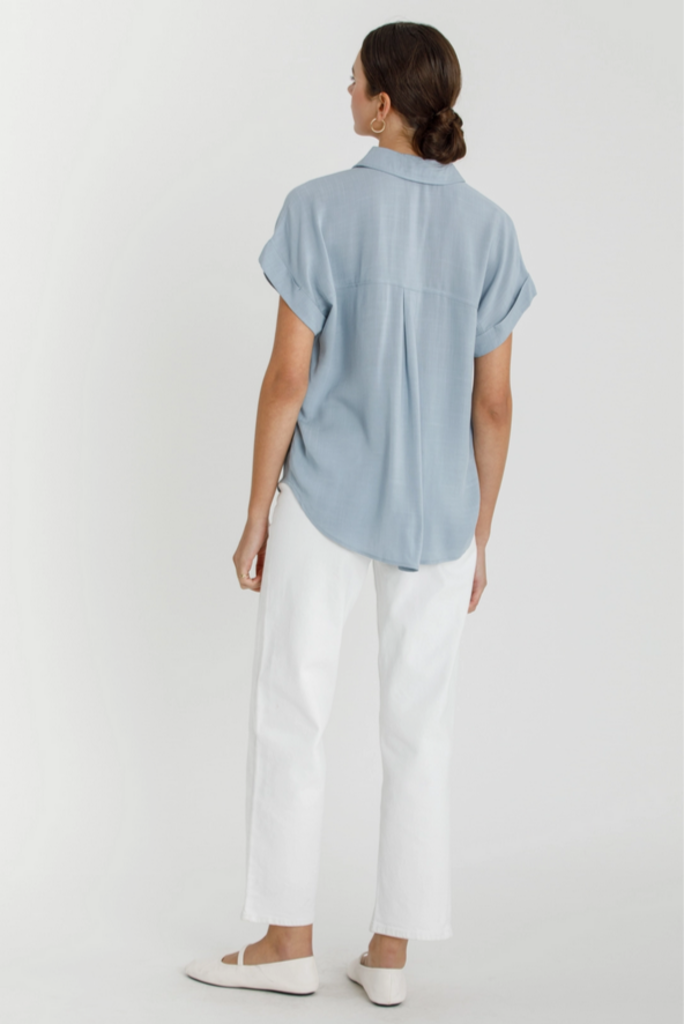 Be Cool Solid Short Sleeve Button Down Shirt