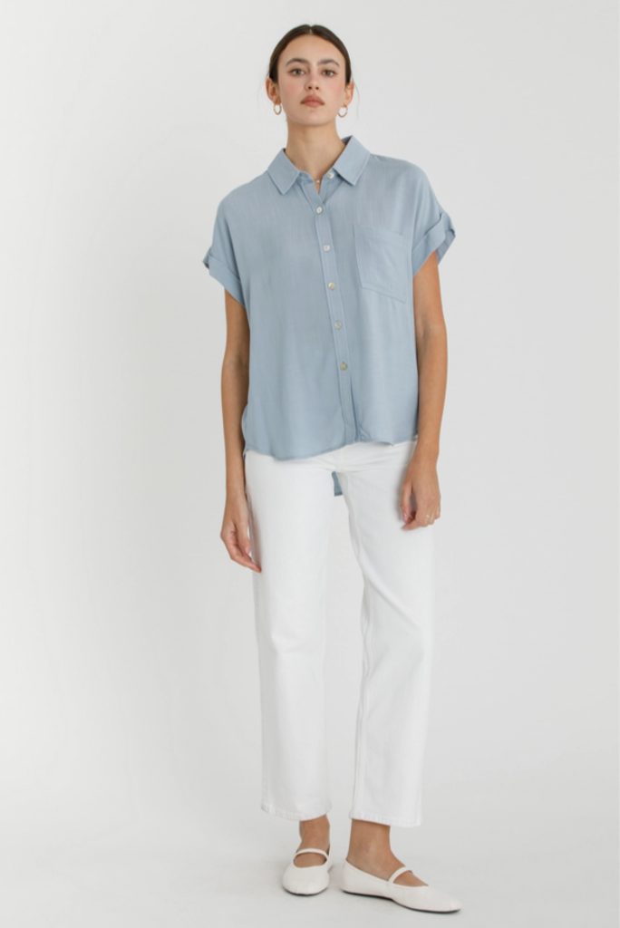 Be Cool Solid Short Sleeve Button Down Shirt