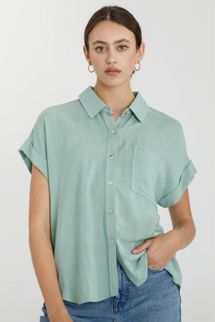 Be Cool Solid Short Sleeve Button Down Shirt