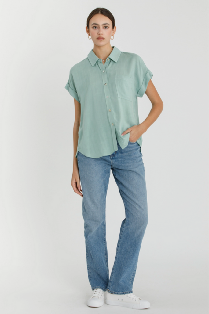 Be Cool Solid Short Sleeve Button Down Shirt
