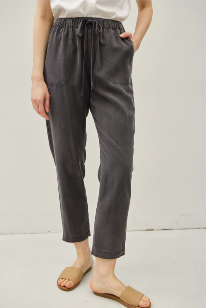 Be Cool Tencel Tapered Pants