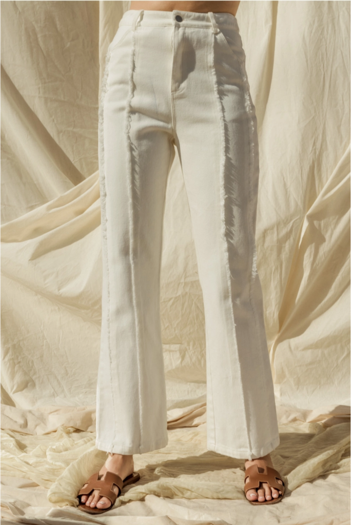 Gilli Frayed Hem Flare Pants. in Ivory