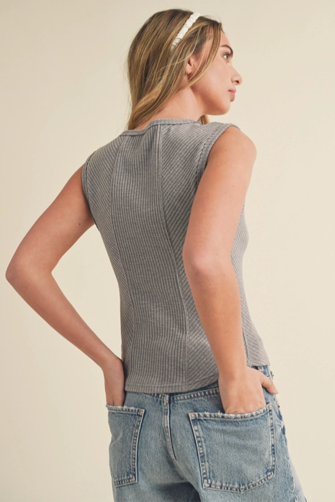 Aemi & Co Sweetheart Neck Tank Top