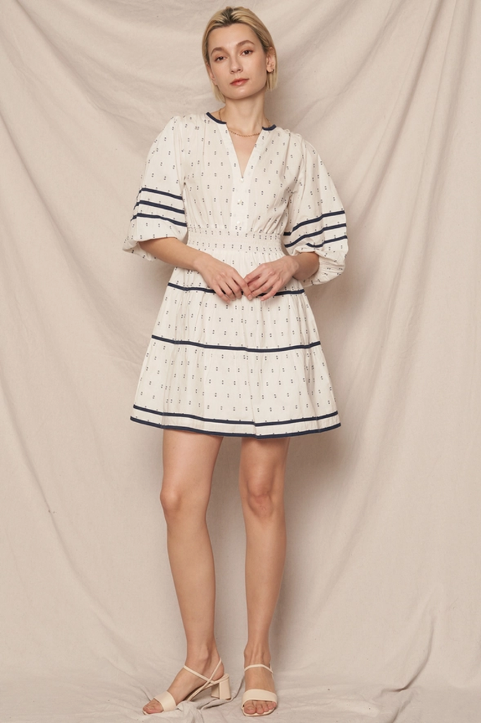 En Creme 3/4 Sleeve V-Neck Tiered Mini Dress