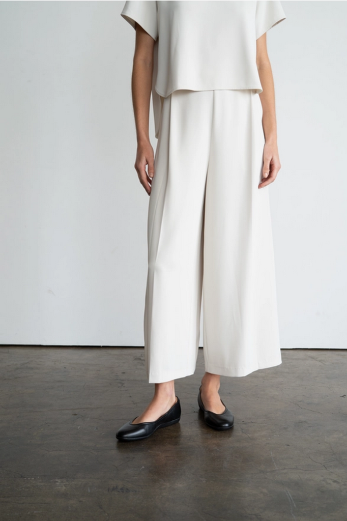 Elle Grey Classic Flattering Wide-Leg Pants