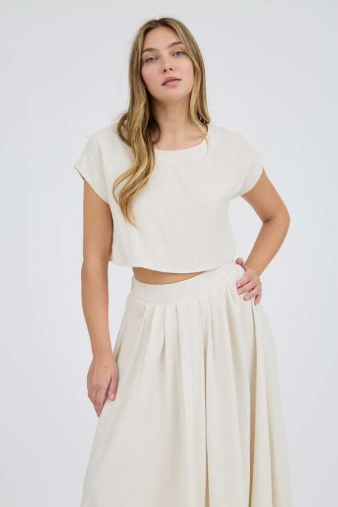 Blu Pepper Cropped Boxy Linen Blouse