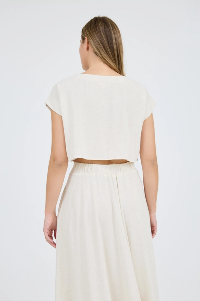 Blu Pepper Cropped Boxy Linen Blouse