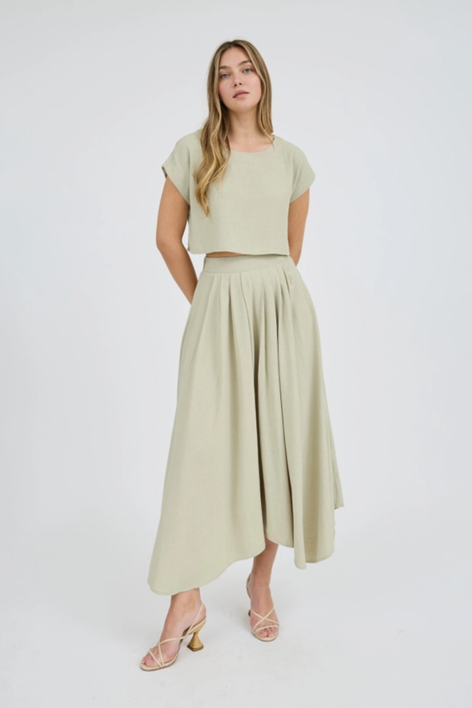 Blu Pepper Cropped Boxy Linen Blouse
