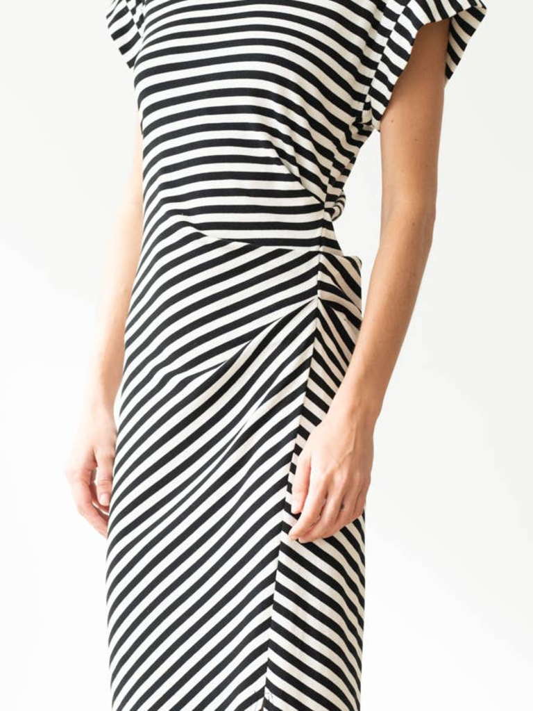 Elle Grey Striped Side Pleated Detailed Long Dress