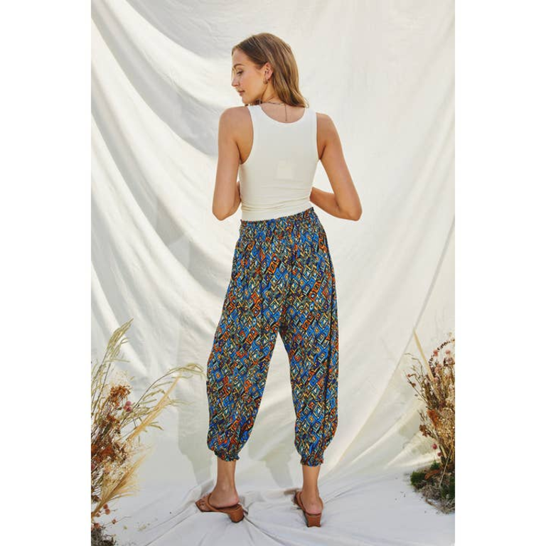 Dress Forum Diamond Smocked Waist Slouchy Pants
