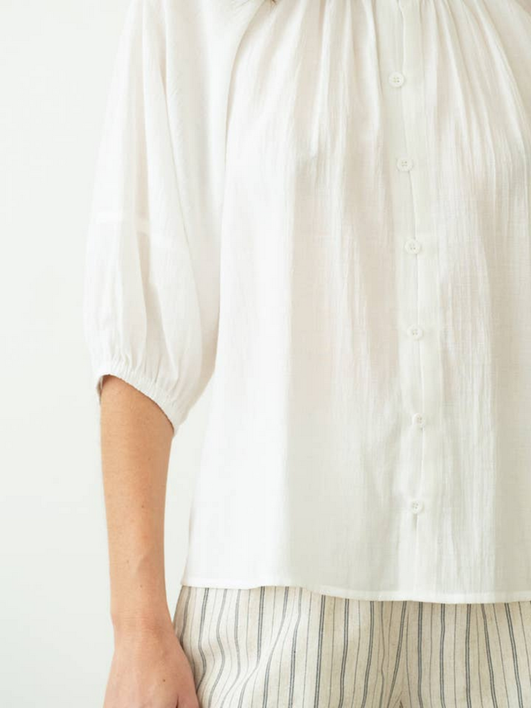 Elle Grey Linen 3/4 Sleeve Flowy Blouse