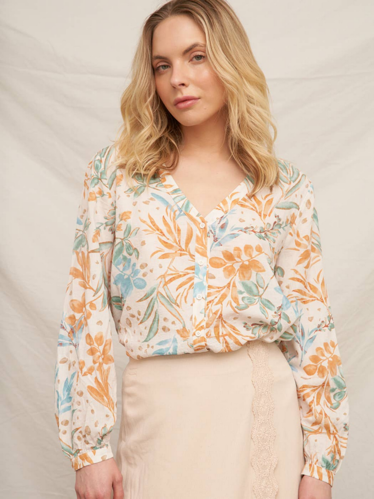 En Creme Printed Long Sleeve V-Neck Blouse