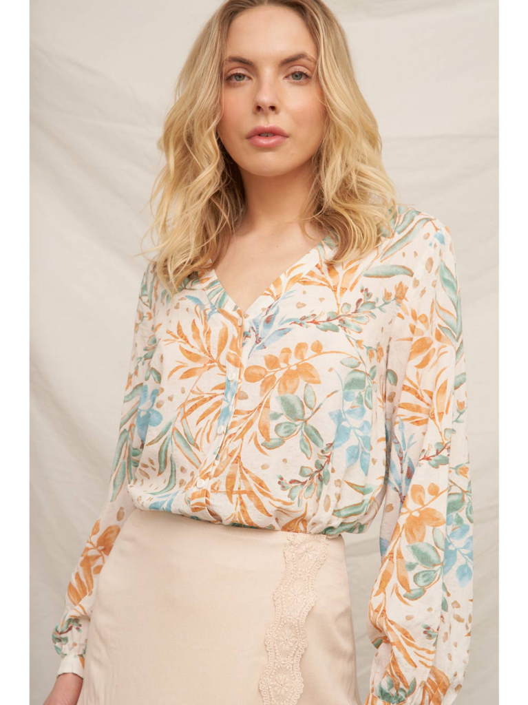 En Creme Printed Long Sleeve V-Neck Blouse