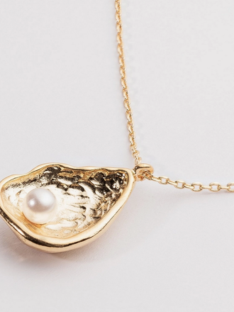 Blue Suede Jewels Oyster Pendant Necklace