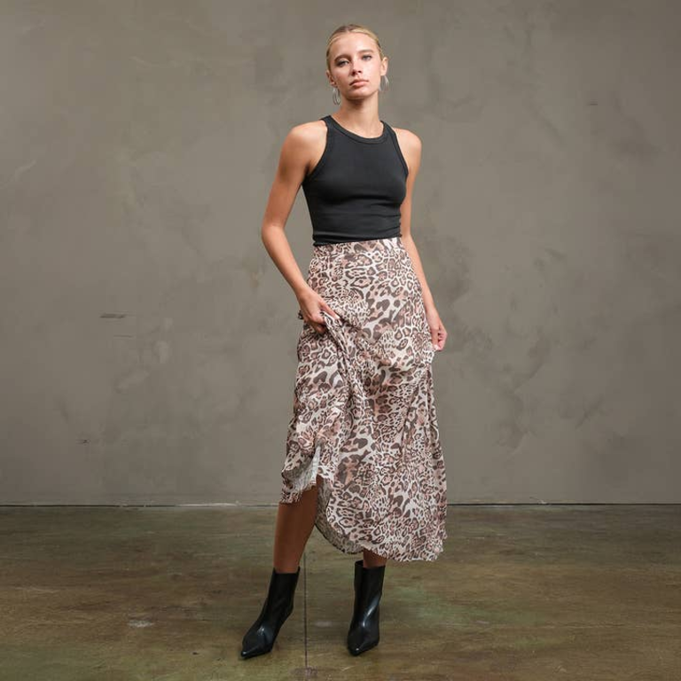 Raisonnel Asymmetrical Hem Soft Leopard Print Skirt