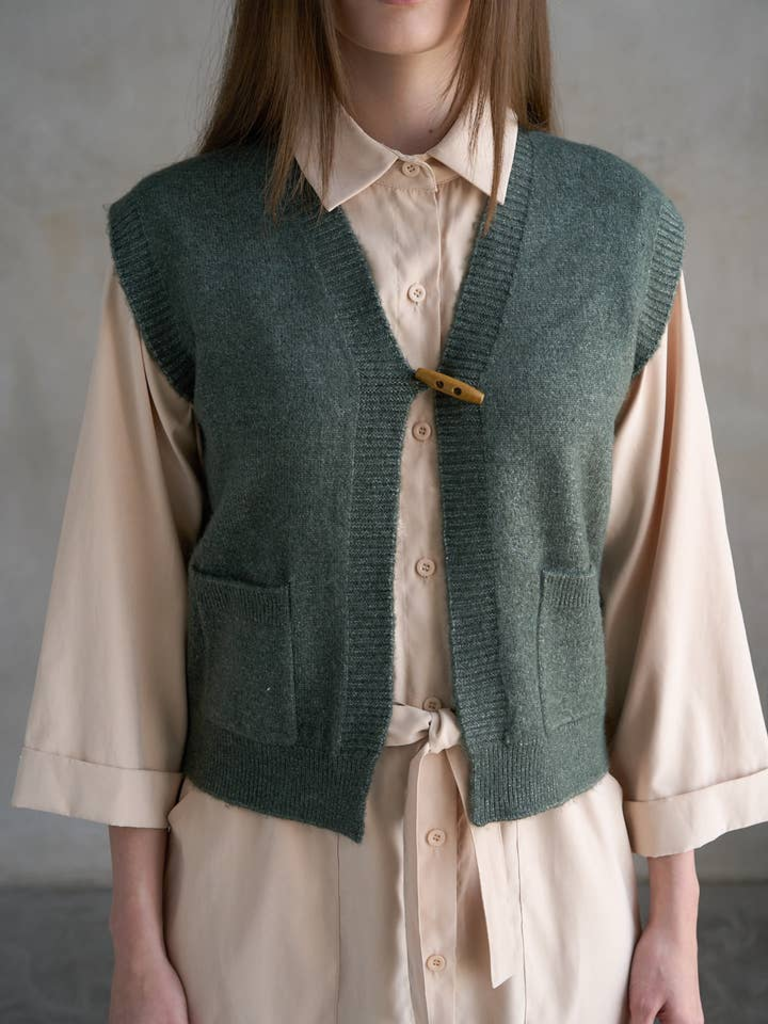 Elle Grey Toggle Button Sweater Vest