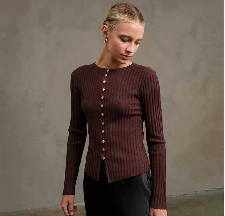 Raisonnel Slim Fit Knit Top