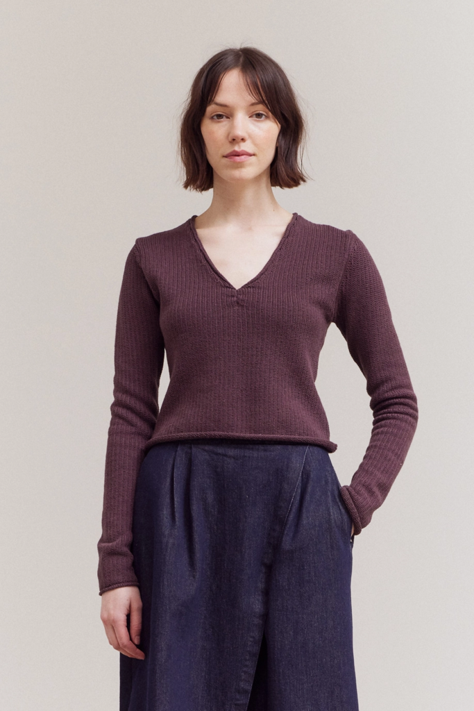 Grade and Gather Front Knotted V-Neck Top