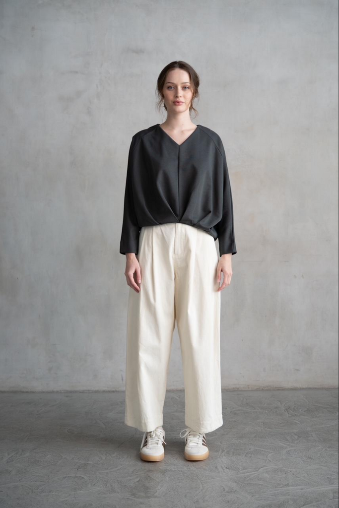 Elle Grey Pleated Front Long Sleeve Blouse