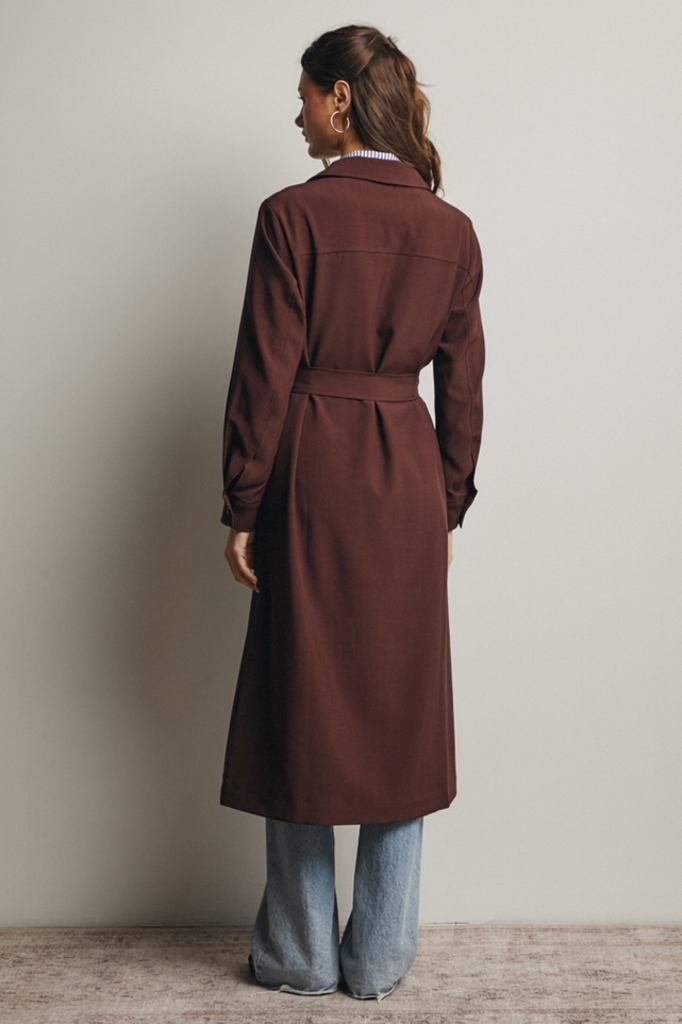 Forte Double Pocket Belted Trench Coat in Chestnut