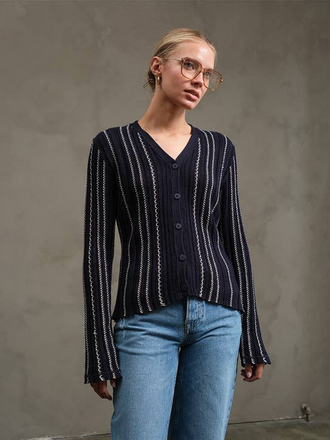 Raisonnel Slim Wavy Stitch Button Cardigan