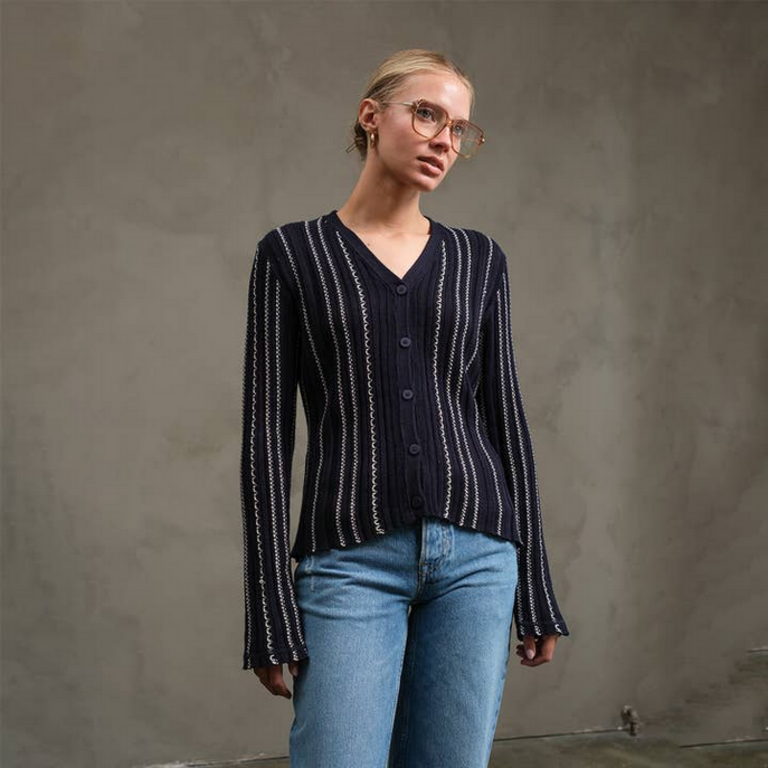 Raisonnel Slim Wavy Stitch Button Cardigan