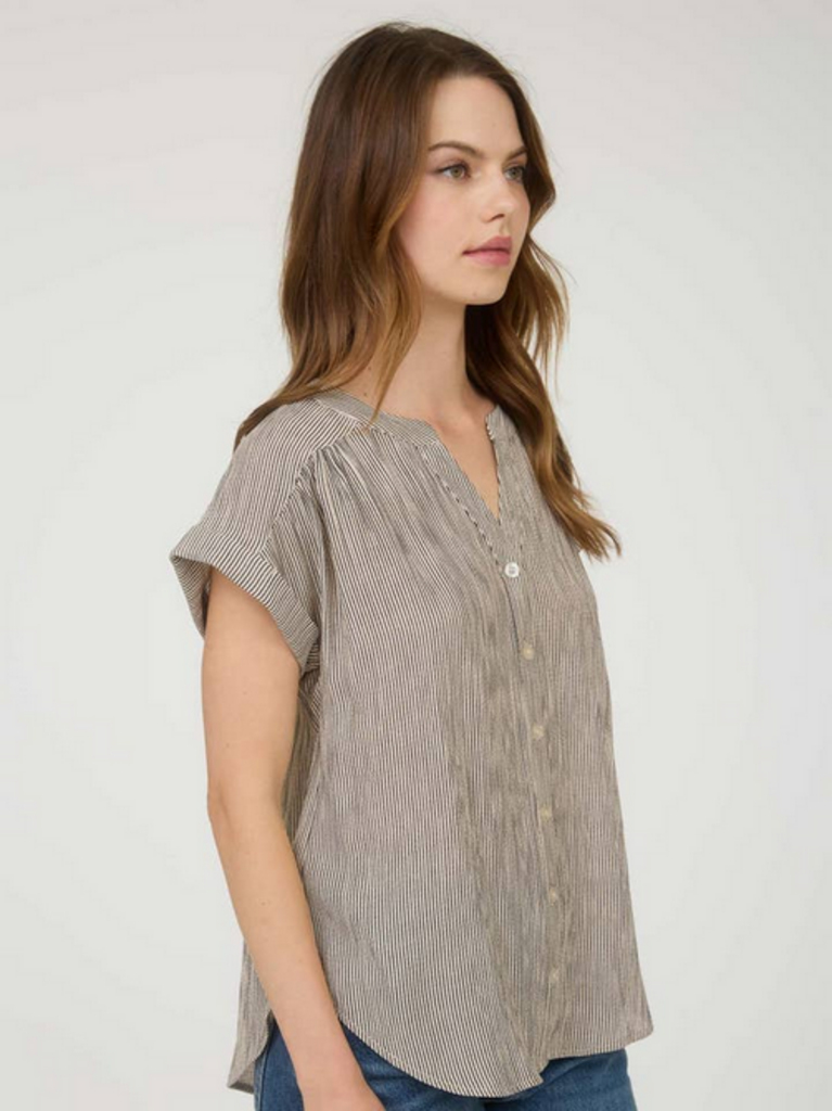 Blu Pepper Pinstripe Short Sleeve Button Down Shirt