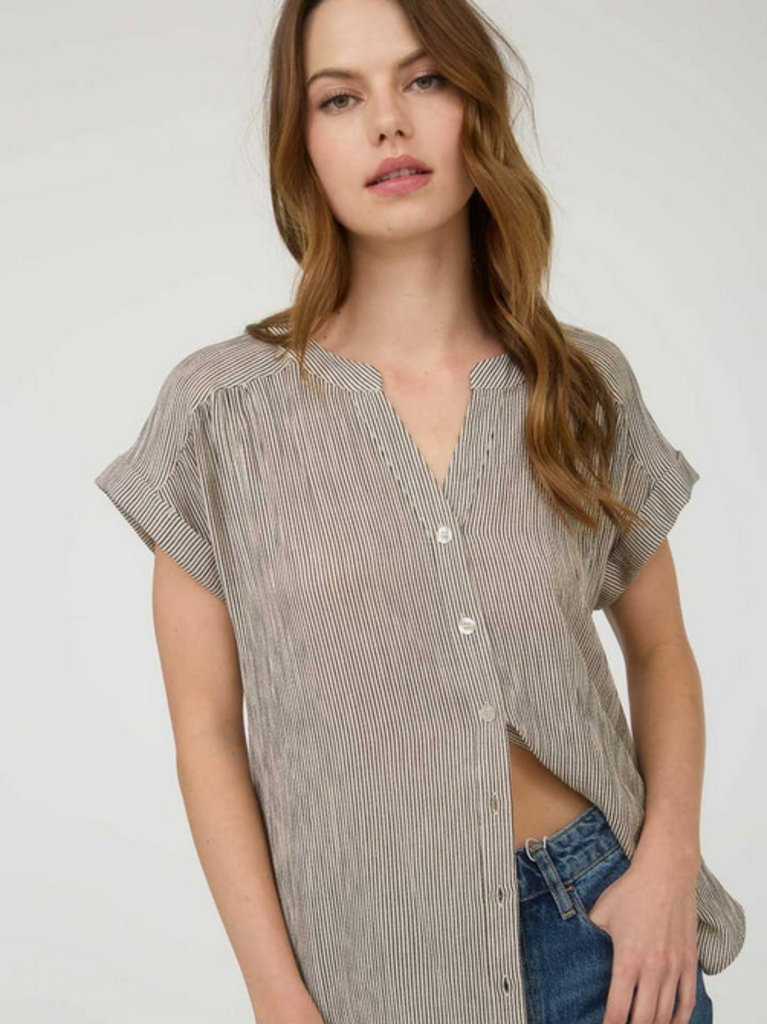 Blu Pepper Pinstripe Short Sleeve Button Down Shirt