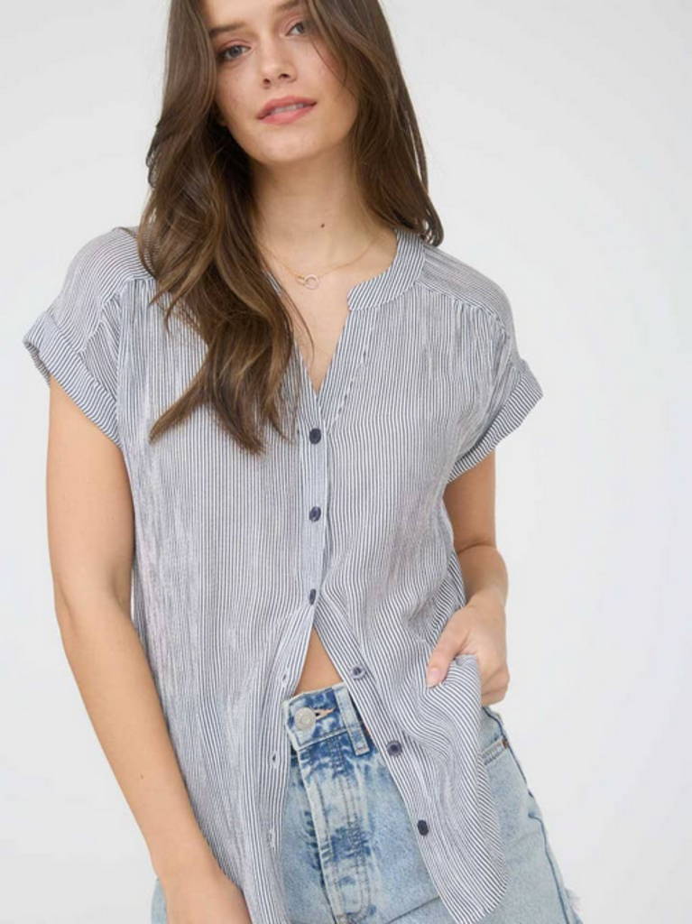 Blu Pepper Pinstripe Short Sleeve Button Down Shirt