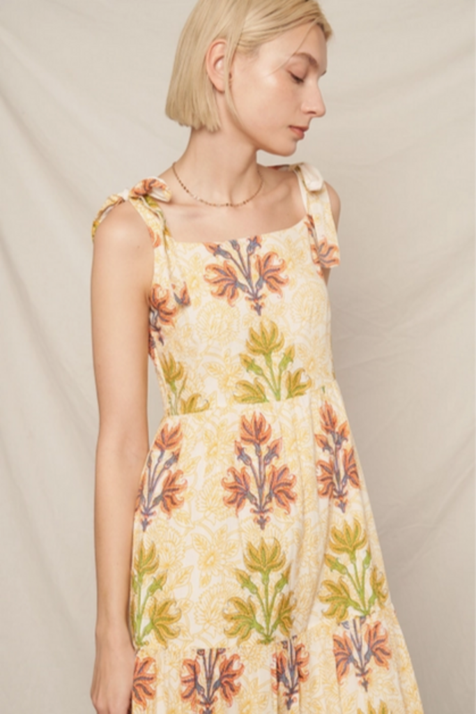 En Creme Meadow Bloom Tie-Shoulder Maxi Dress