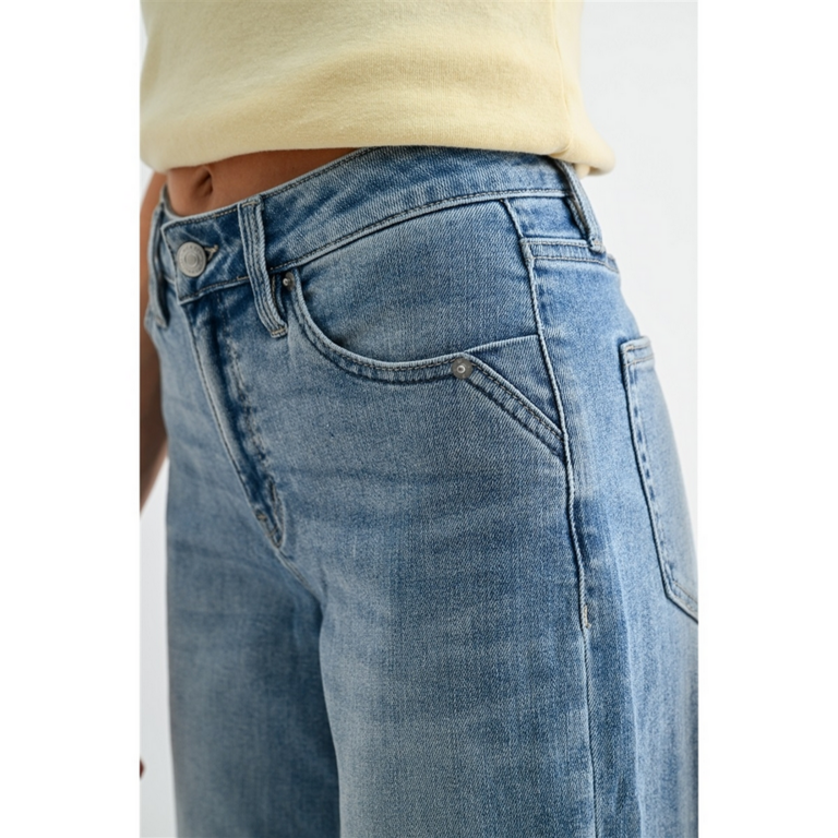 Mica Denim Mid Rise Wide Leg Crop Jeans