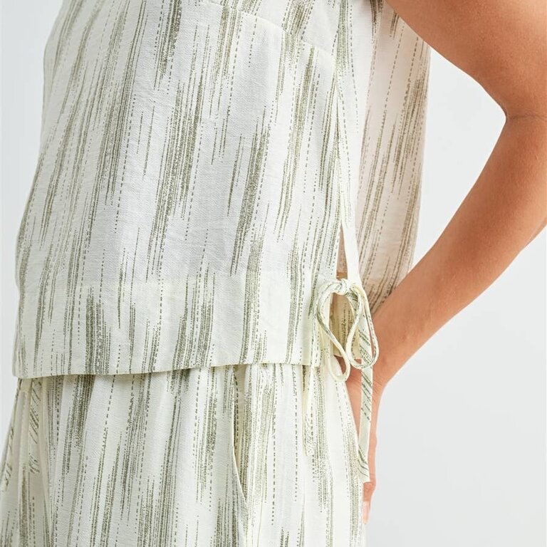Fun2Fun Linen Sleeveless Top