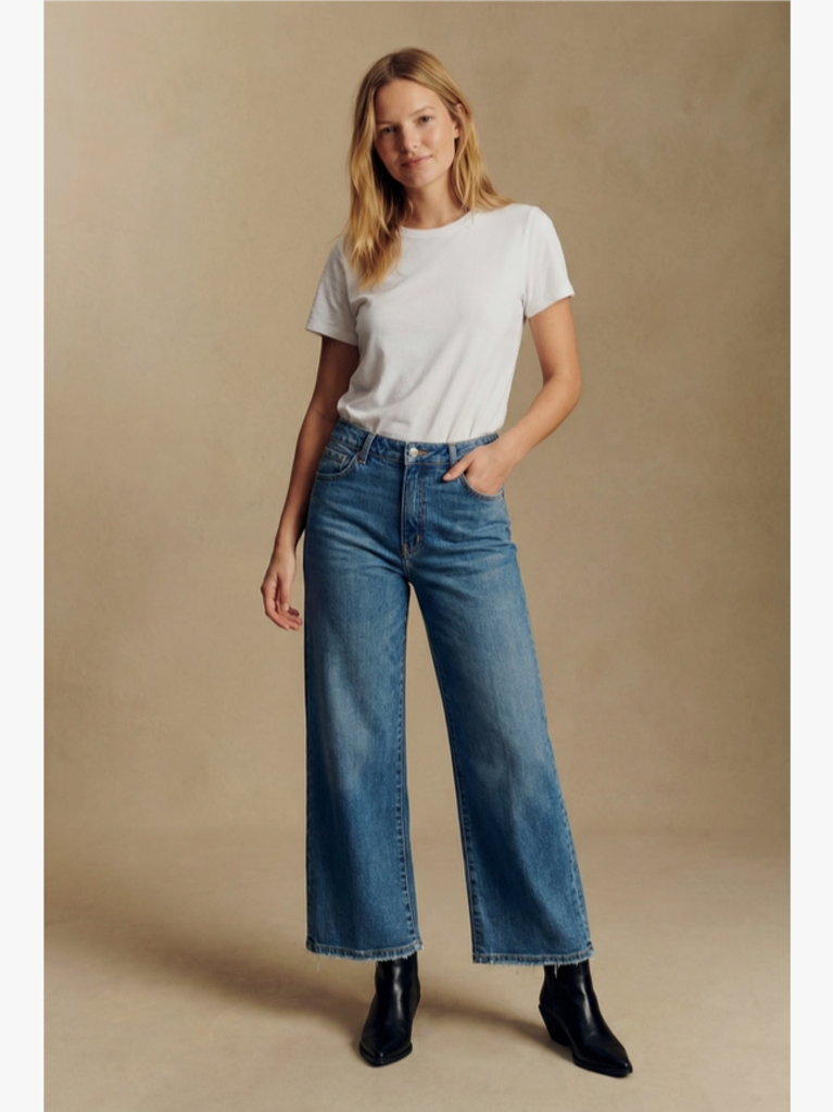 Artemis Vintage Ultra High Rise Crop Wide Leg Jeans