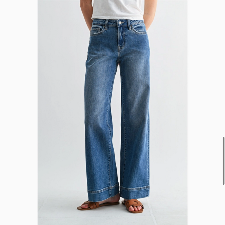 Mica Denim Mid-Rise Wide Leg Trouser Hem