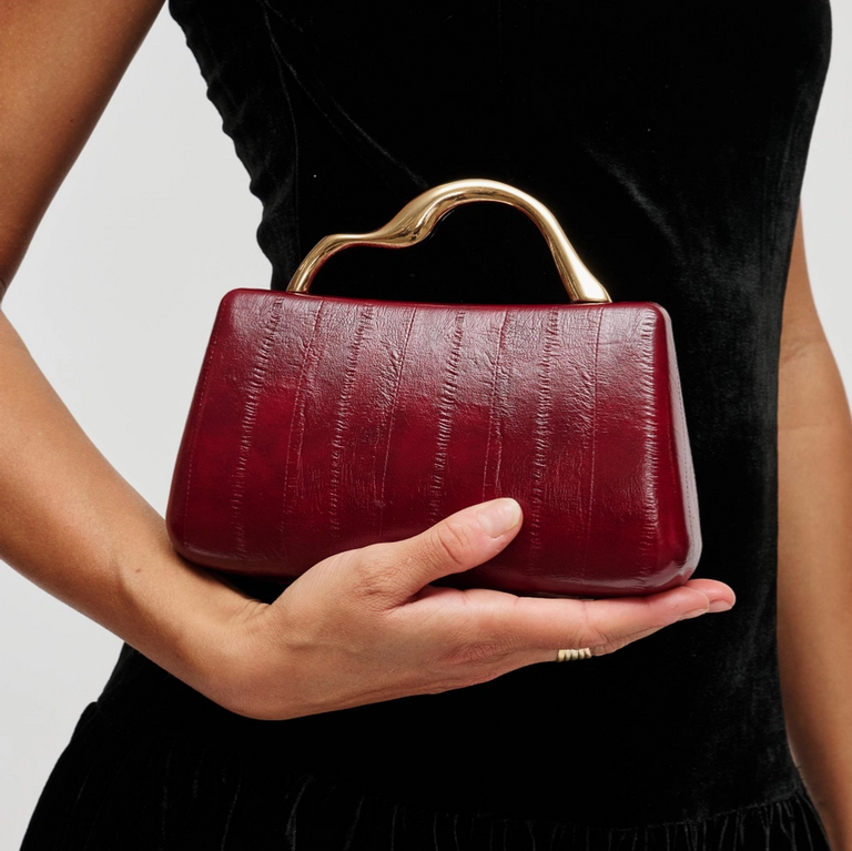 Urban Expressions Nichelle Clutch