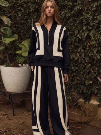 Oddi Geometric Zip-Up Travel Sweatshirt