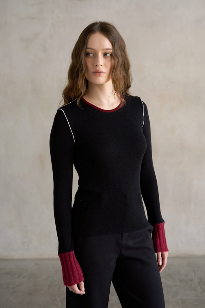 Elle Grey Colorblock Long Sleeve Knit Top