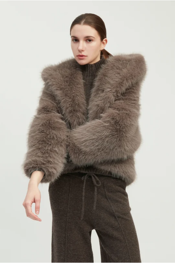 Common Knit Lumé Faux Fur Jacket  ONE SIZE