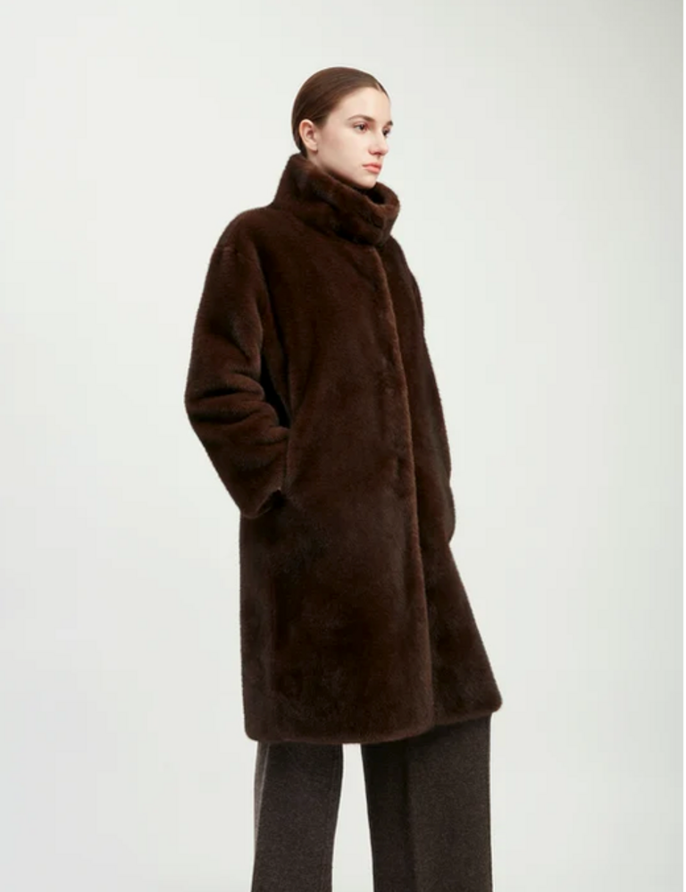 Common Knit Éste Shearling Coat ONE SIZE