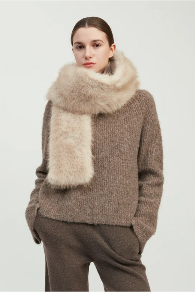 Common Knit Multi-way Keyhole Faux Fur Stole
